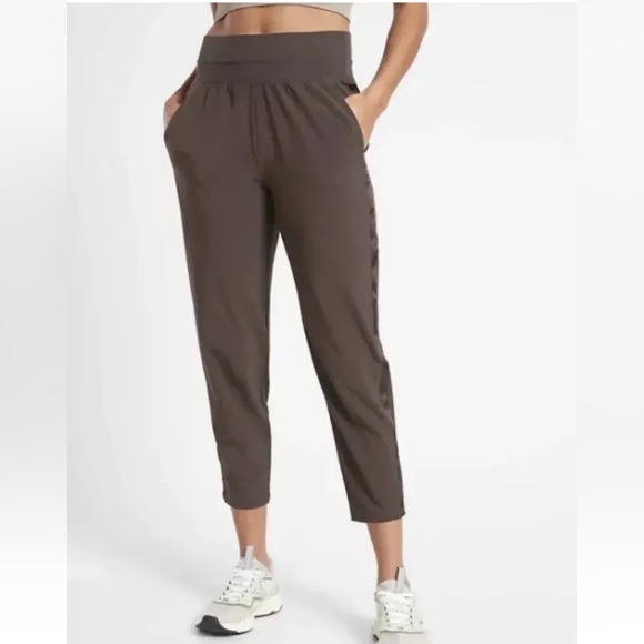 Athleta Nolita Slim Tapered Crop Pant - Picture 1 of 14